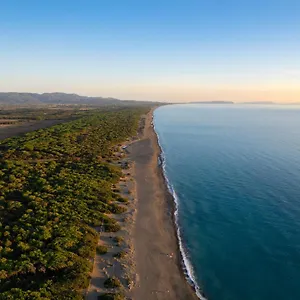 Kemping Il Capannino Glamping Village, Marina Di Bibbona
